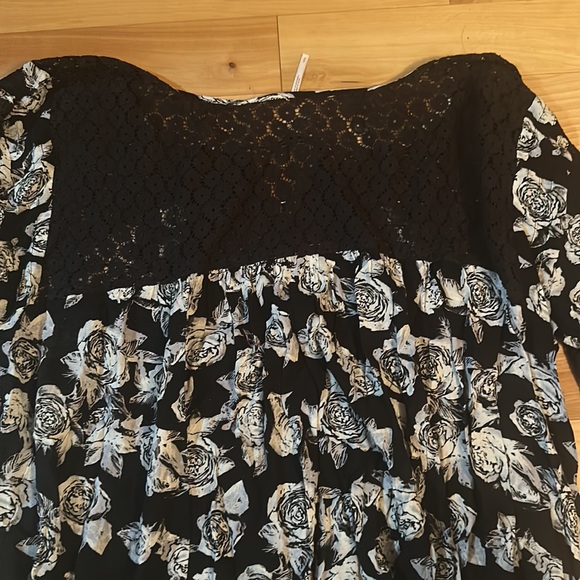 Free People Moon River Blouse in Black Combo size small - Picture 9 of 9